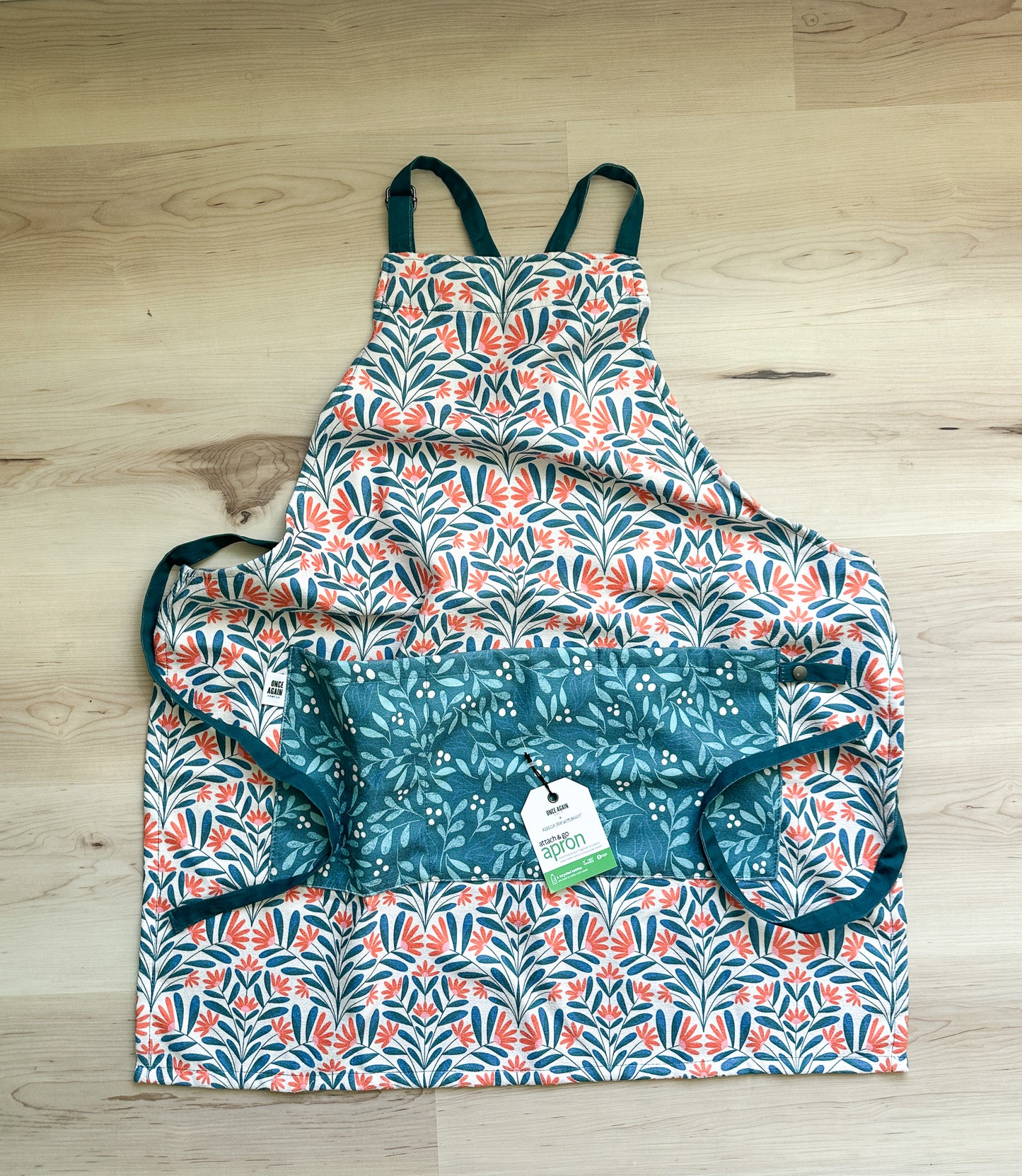 Snowflora Attach + Go Apron