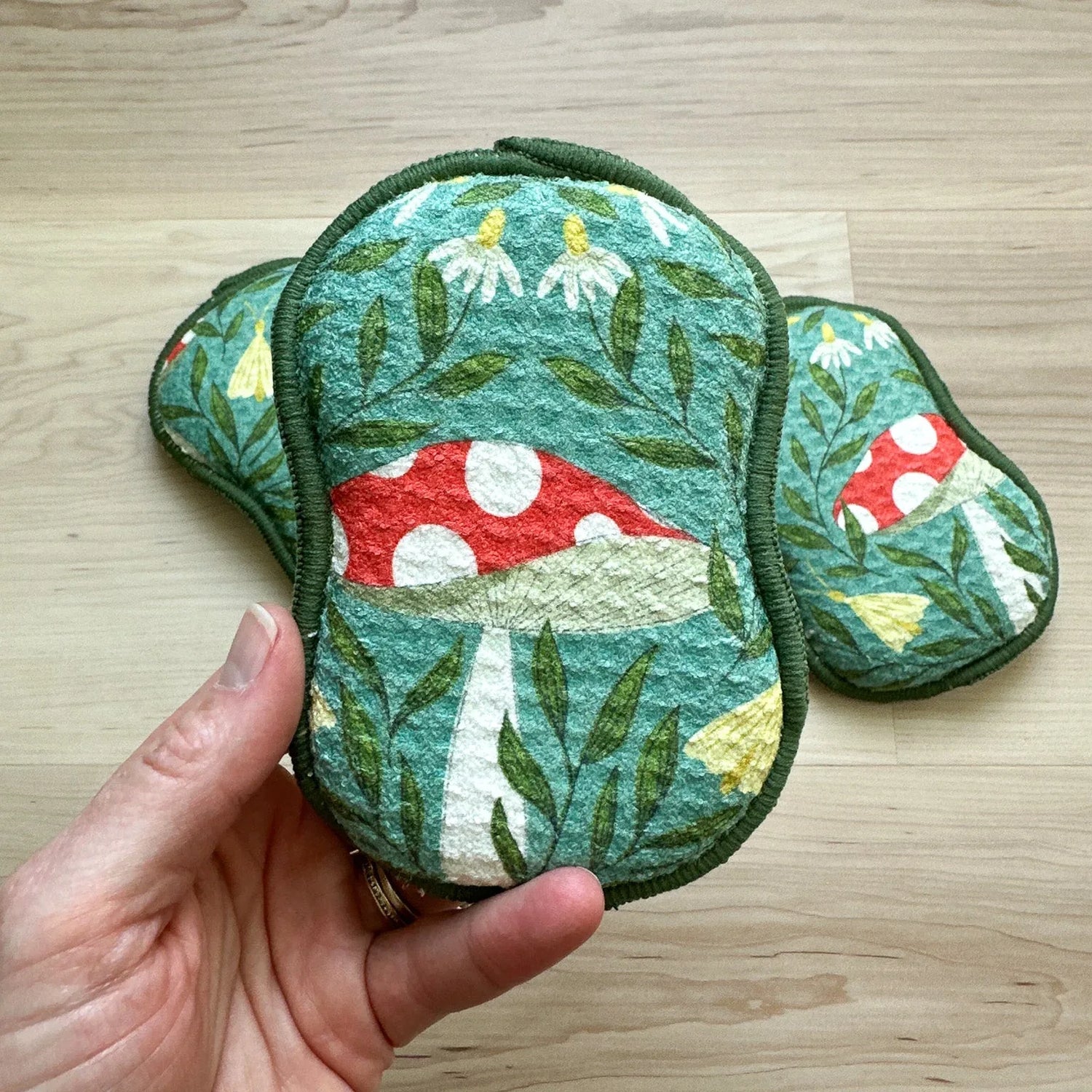 Undergrowth Re:usable Sponges (set of 3) - Rebecca Jane Woolbright - - Sponges